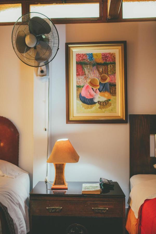 Hotel Excalibur Лима Екстериор снимка