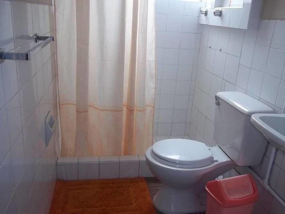 Hotel Excalibur Лима Екстериор снимка